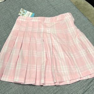 Light checkered golf skirt